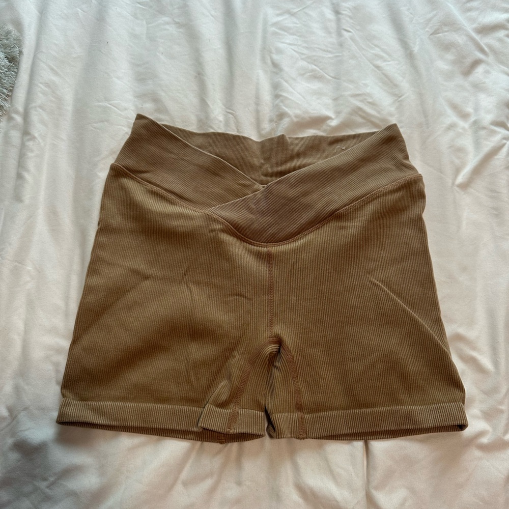 Brown Ribbed Biker Shorts